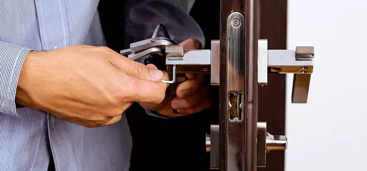 Commercial Door Lock Repair Liberty